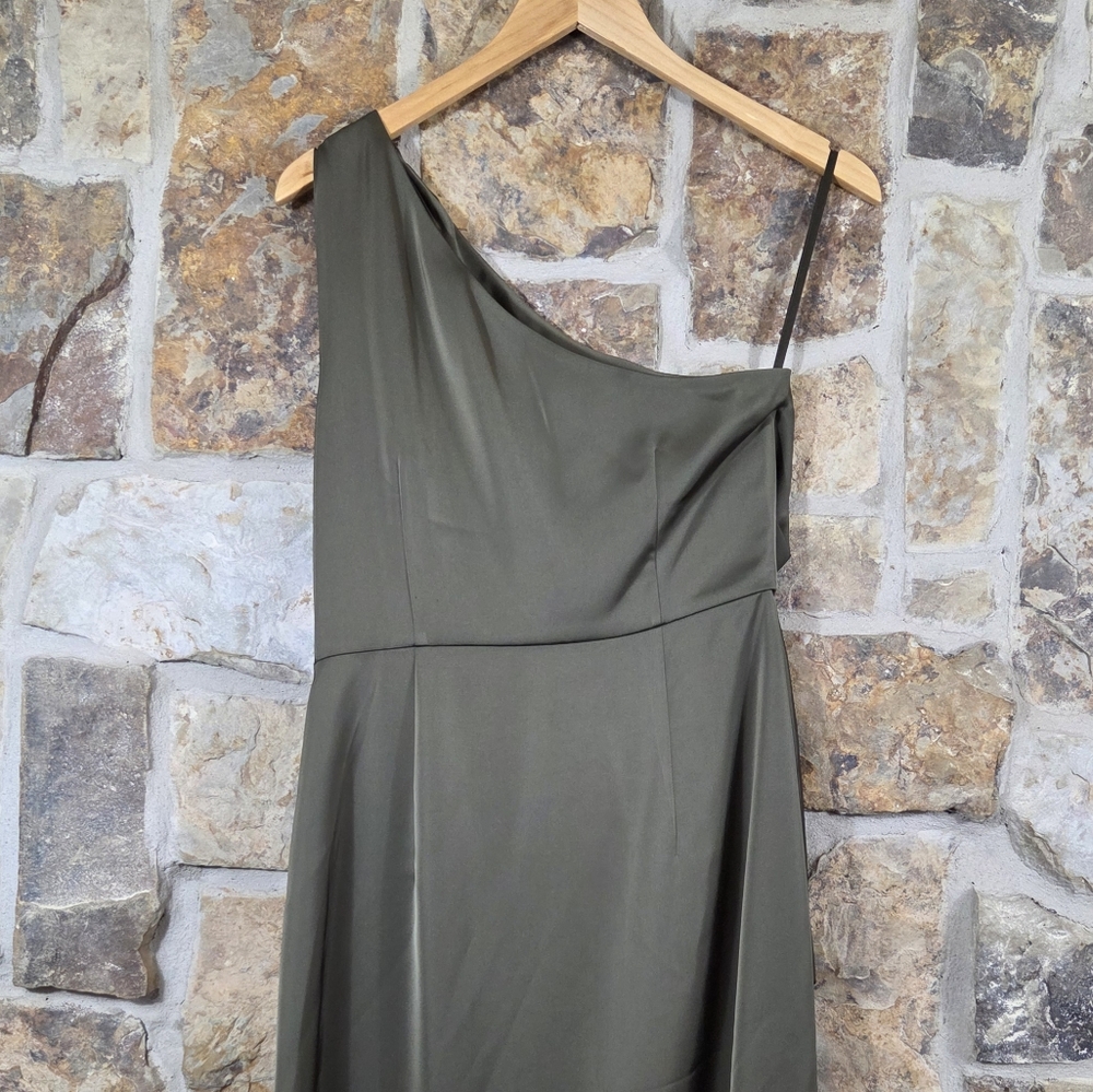 NEW Sachin + Babi Evangeline Ruffle One Shoulder Dress - Picture 6 of 11